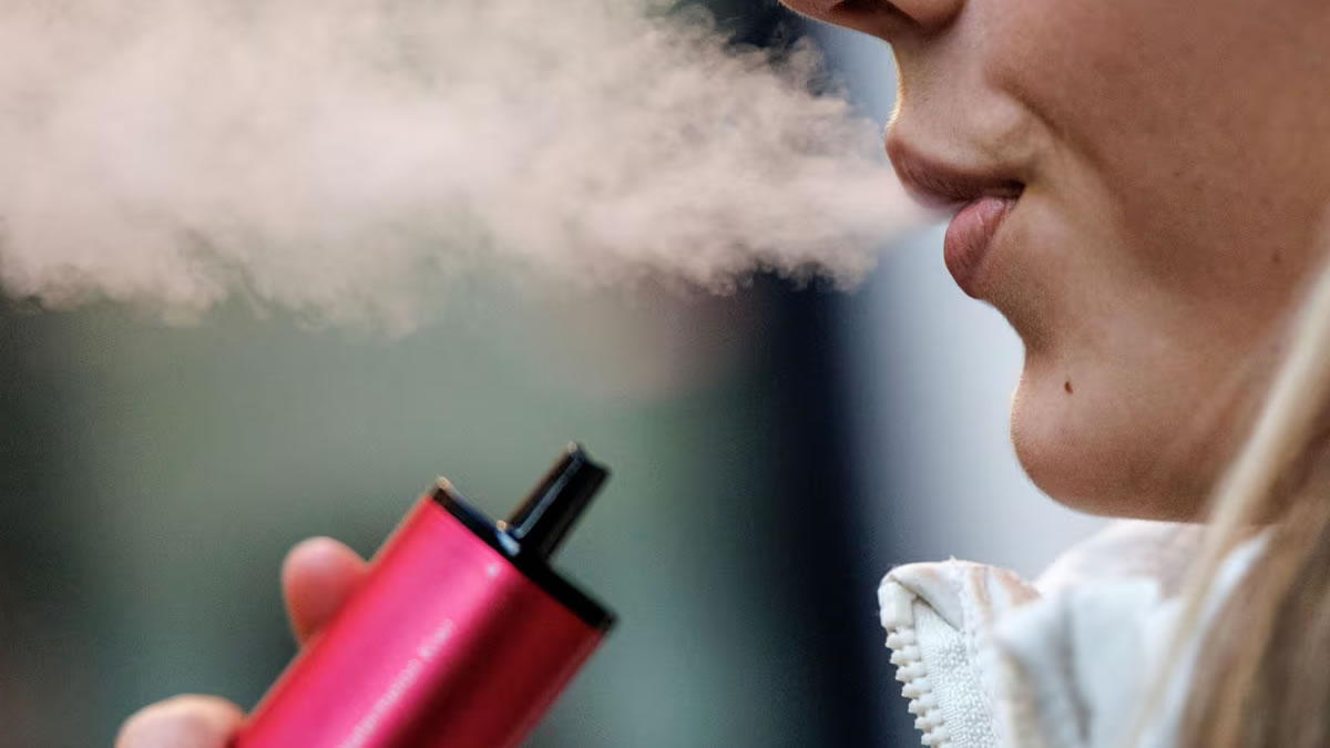 How Much Can You Save on Life Insurance by Quitting Smoking or Vaping?