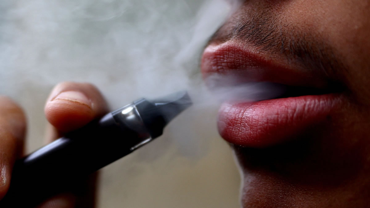 How Can You Successfully Quit Vaping? 8 Expert-Backed Steps