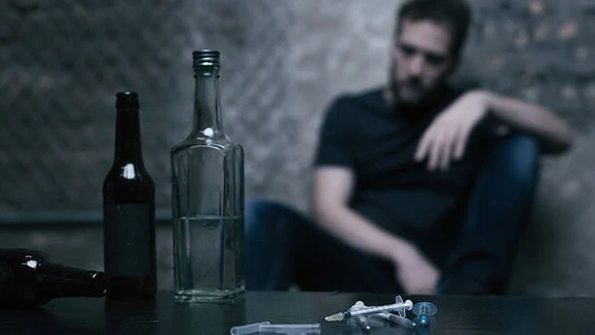 Heavy Youth Substance Use Predicts Midlife Memory Decline