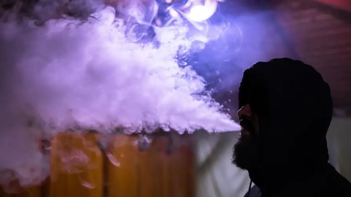What Are the Hidden Long-Term Health Risks of Vaping?